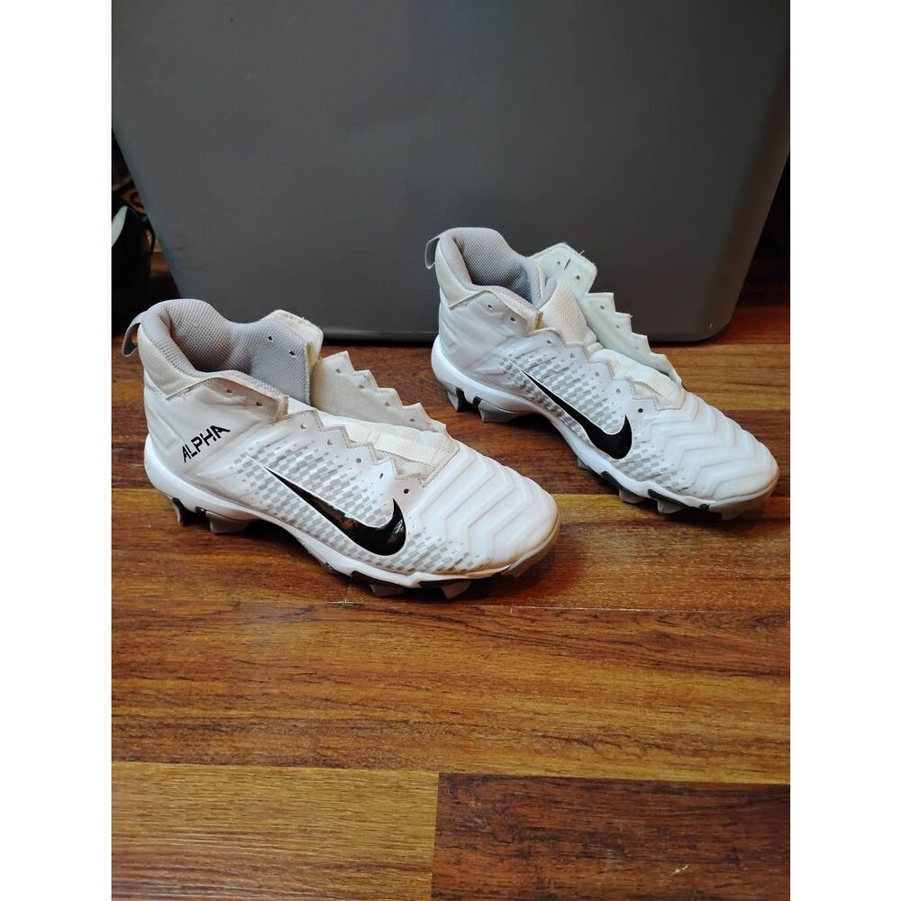 Nike alpha menace shark football cleat